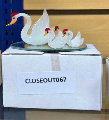 [CLOSEOUT067] 4 Pc Glass White Swans (6 set/ctn)