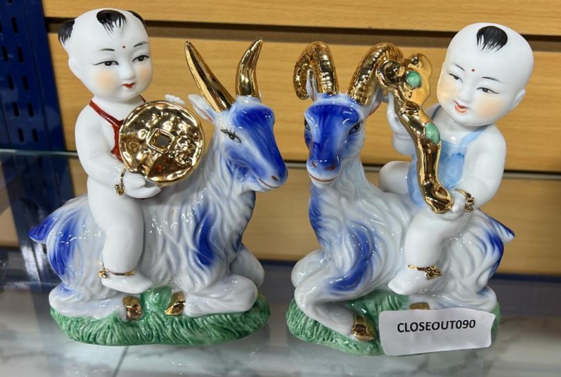 Ceramic Boy & Girl with Golden Horn Goats (6 set/ctn)
