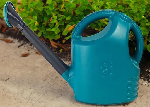 [FL0302] 8LT watering can (16 pc/ctn)