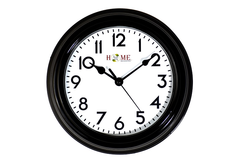 8.75" Black Round Plastic Wall Clock (6 pcs/ctn)